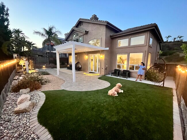 Foto del edificio - 798 Windridge Cir