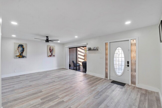 Foto del edificio - 11628 NW 30th St