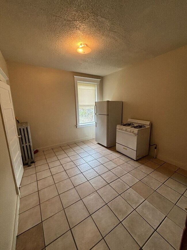 Foto del edificio - 4401 Harris Ave