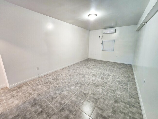 Foto del edificio - 7193 Amherst St