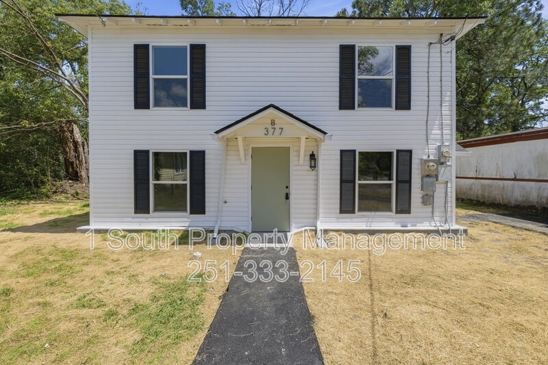 377 Tuttle Ave