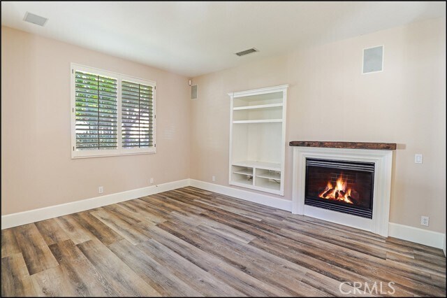 Building Photo - 41 Bluff Cove Dr