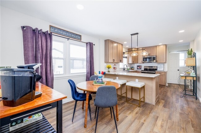 Foto del edificio - 207 W Ivy St