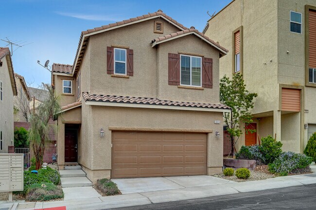 Building Photo - 3819 Total Eclipse St