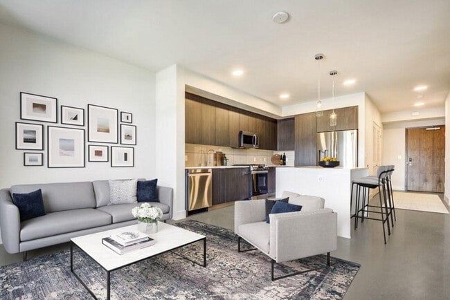 Building Photo - 1405 CA-82