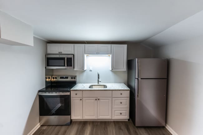 Foto del edificio - 586 Oakside Dr SW