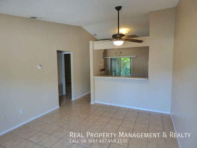 Building Photo - 2 BR / 1 BA Duplex In Arbor Woods