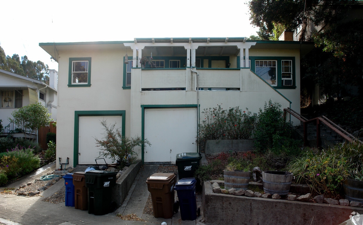 Foto del edificio - 1334-1336 Highland Ave