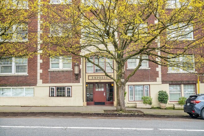 Foto del edificio - Cozy, updated 4th-floor studio in Nob Hill. Convenient location near all the hot spots