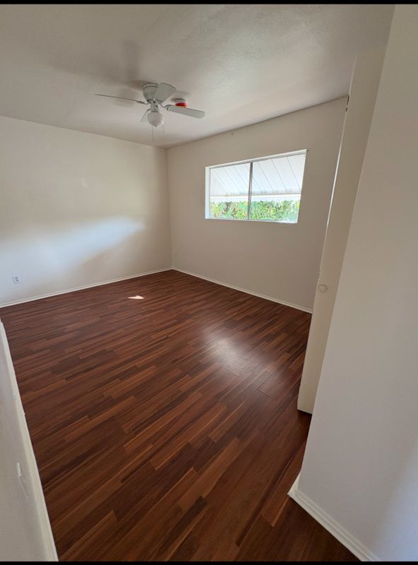 Building Photo - 1165 E 42nd Pl.