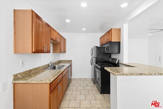 Foto del edificio - 612 Huntley Dr