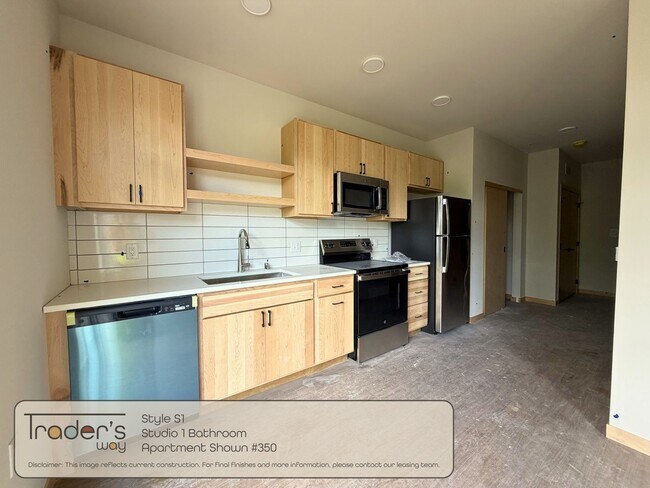 Interior Photo - Trader's Way