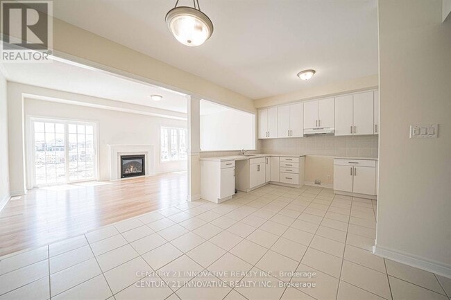 Building Photo - 13 Jevons Dr