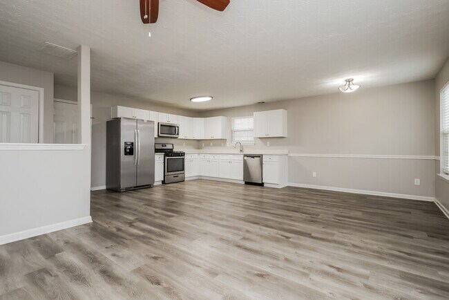 Foto del edificio - 316 Nunnally Dr