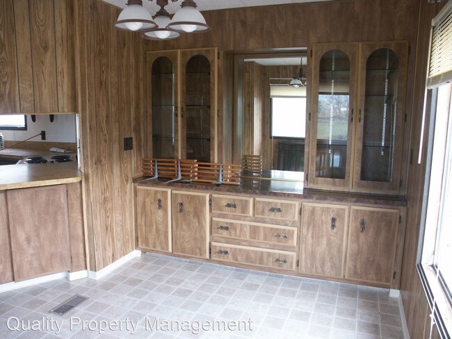 Foto del edificio - 2667 Quail Run Rd