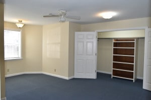 Building Photo - 806 Mary Ave