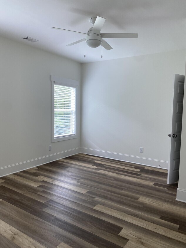 Foto principal - 374 Arch St