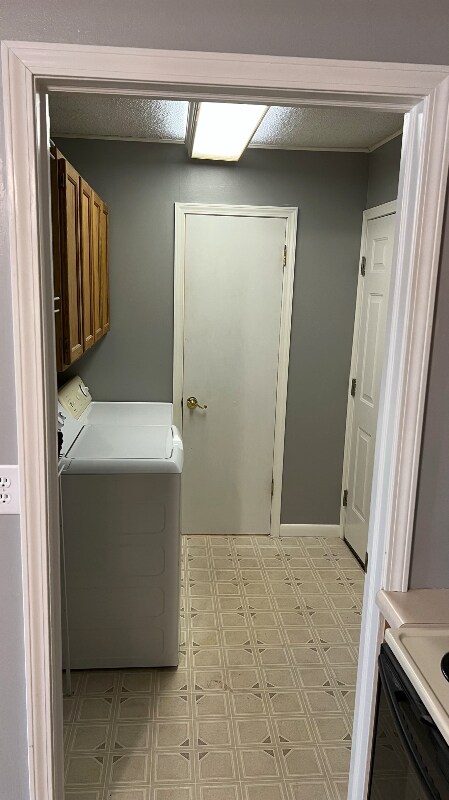 Foto del edificio - 545 E Walnut St