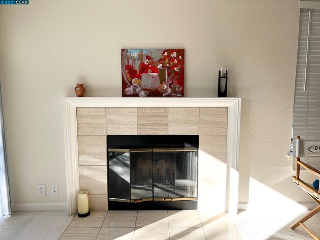 Building Photo - 3867 Crow Canyon Rd