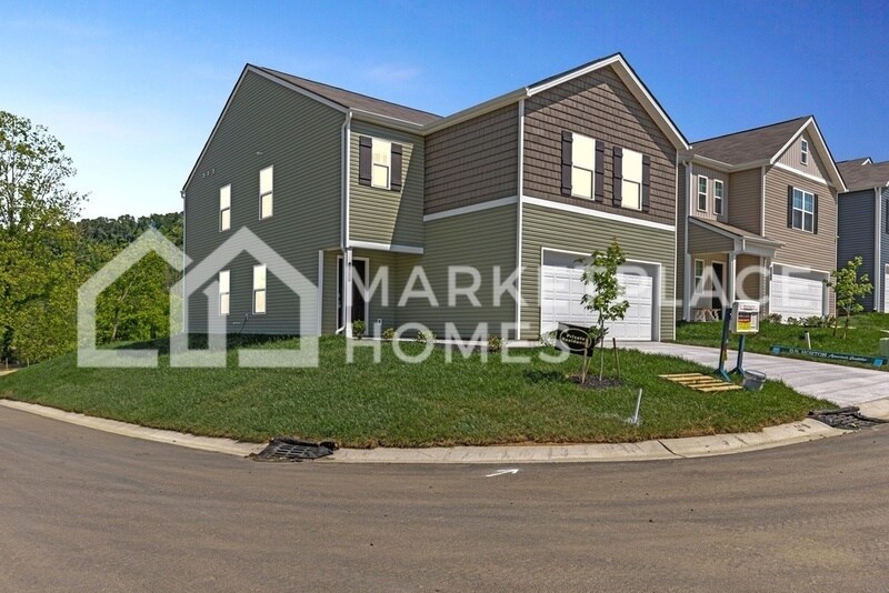 Primary Photo - 702 Newtons Wy