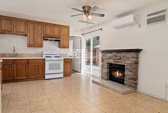 Building Photo - 3009 Canyon Crest Dr