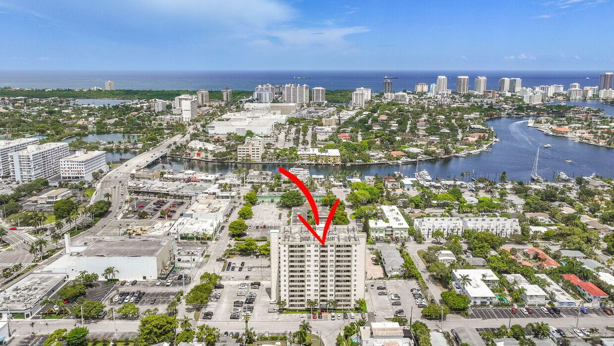 Foto principal - 900 NE 18th Ave