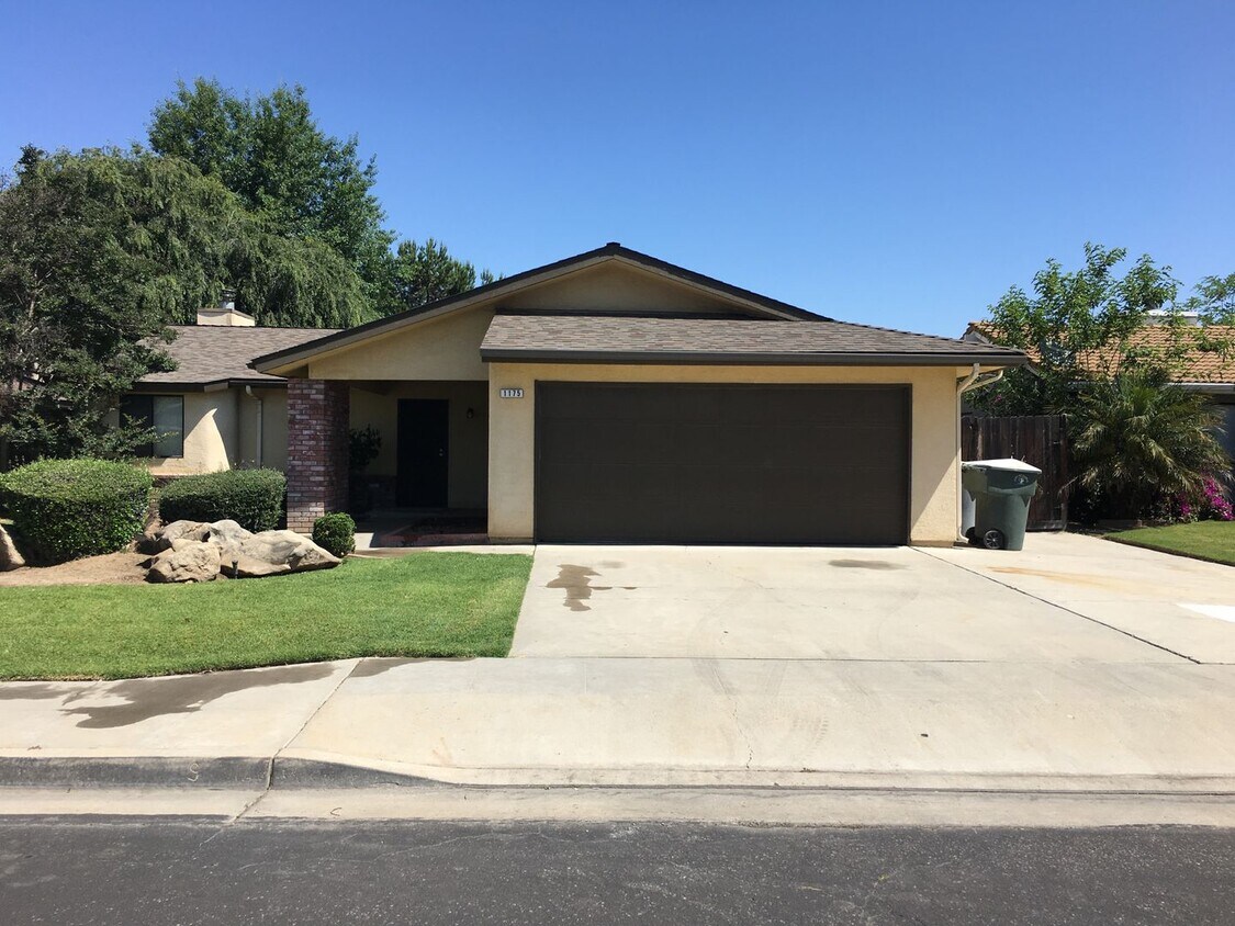 Foto principal - Clovis Home for Rent