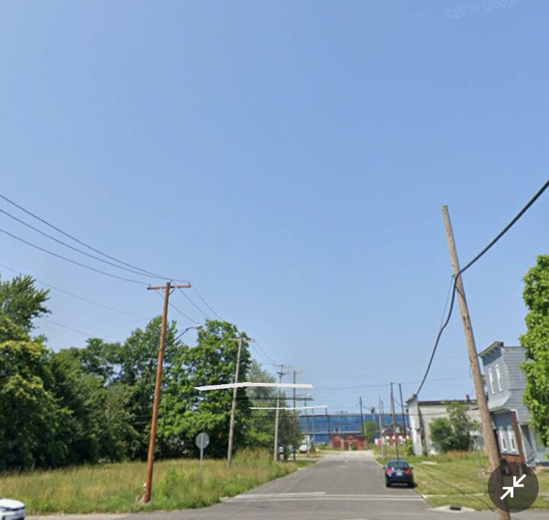 Foto principal - 2907 Oakwood Ave