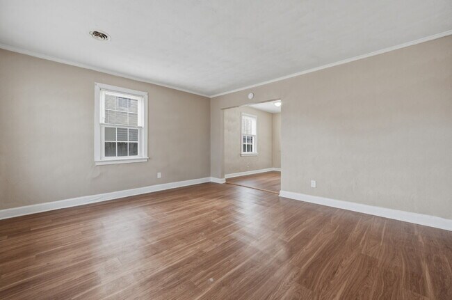 Foto del edificio - 3 BED 1 BATH SINGLE FAMILY FOR RENT IN OCEANA GARDENS - VIRGINIA BEACH