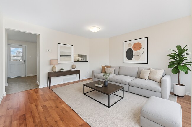 Building Photo - 65 Fort St