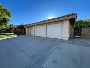 Building Photo - 41232 Crispi Ln