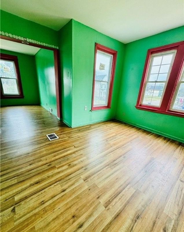 Foto del edificio - 285 Winslow Ave