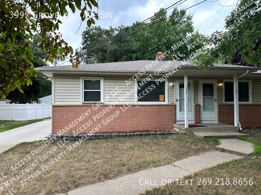 Primary Photo - 3997 Groveland Ave SW