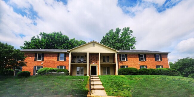 Building Photo - 4608 Lawndale Dr