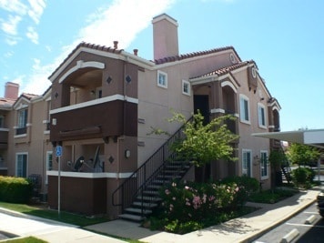 Upper Corner Condo Unit - 885 Halidon Way