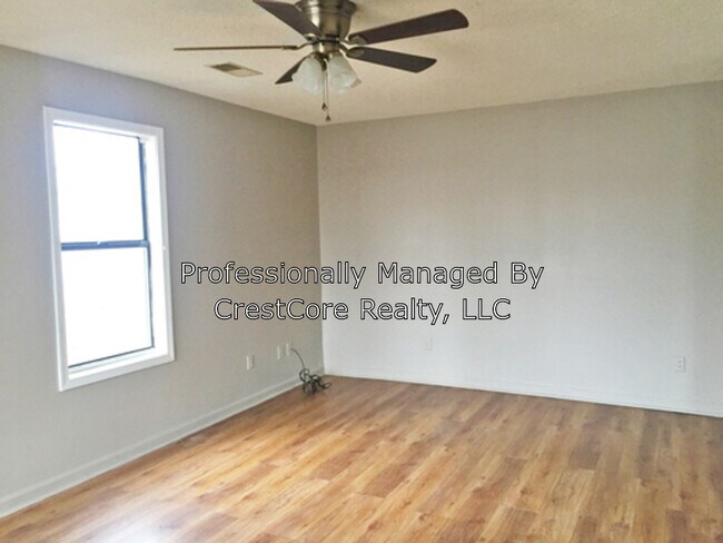Building Photo - 116 Harton Ave