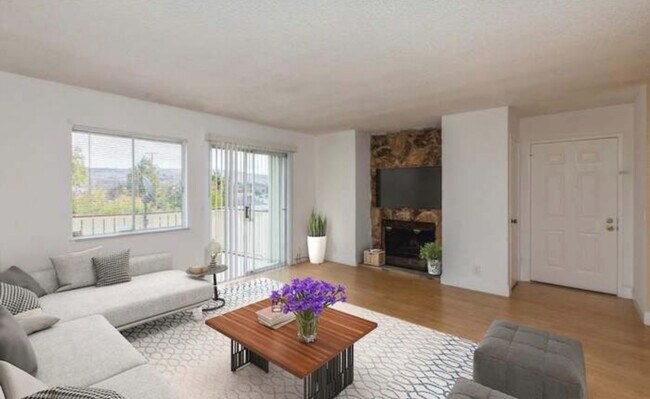 Foto del edificio - 981 Cheryl Ann Cir