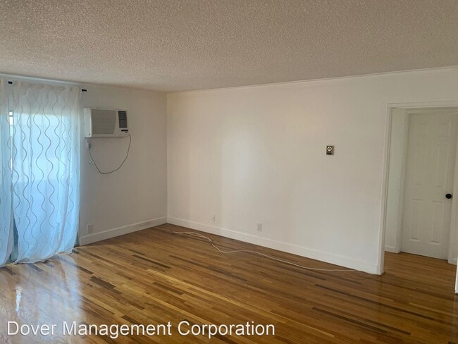 Building Photo - 439 S Hobart Blvd