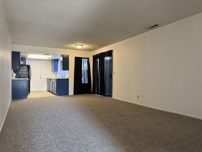 Foto del edificio - 1445/1447 Madison Ct.