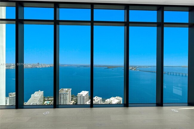 Foto del edificio - 1451 Brickell Ave