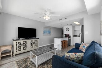 Building Photo - 4000 N Ocean Blvd Building Photo - 4000 N Ocean Blvd