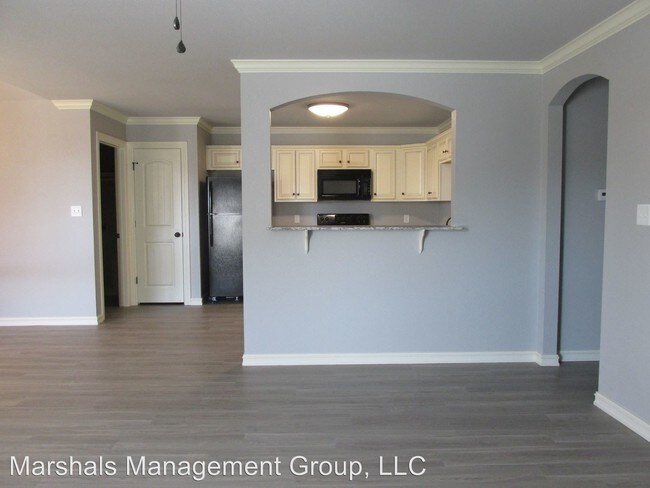 Building Photo - 1130 Springhill Road