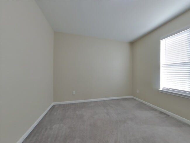 Building Photo - 709 Totem Trail Dr