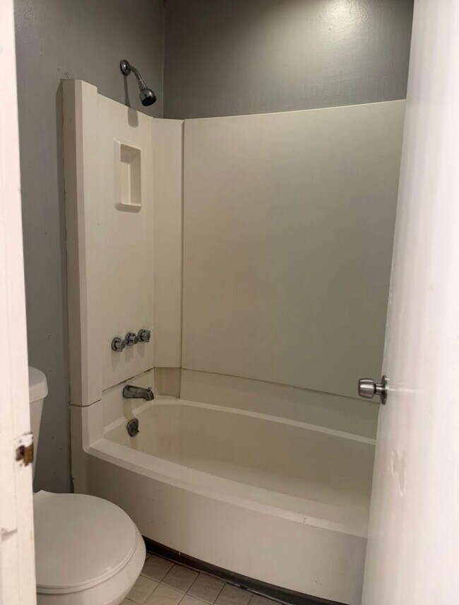 Foto del edificio - 3200 Aquarius Dr