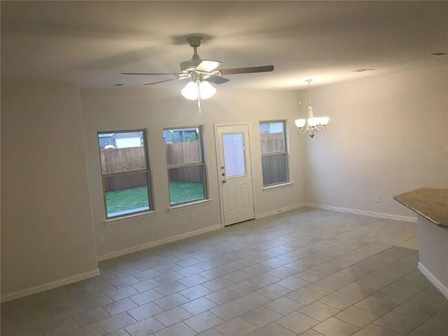 Foto del edificio - 309 Lead Creek Dr