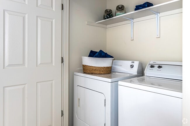 2BR, 2BA - 1370SF - Townhomes by Element Communities Columbia ...