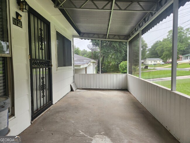 Building Photo - 2939 Gleason Ave
