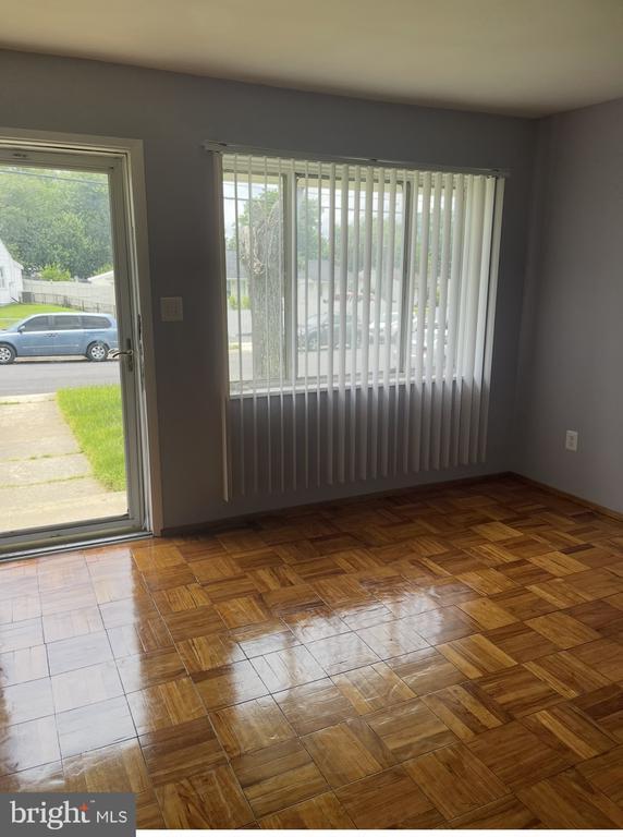 Foto del edificio - 810 Crawford St