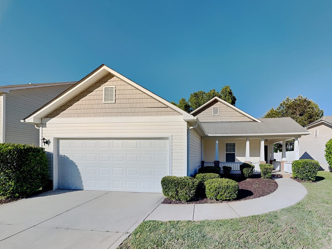 836 Raindrops Rd House Rental in Gastonia, NC