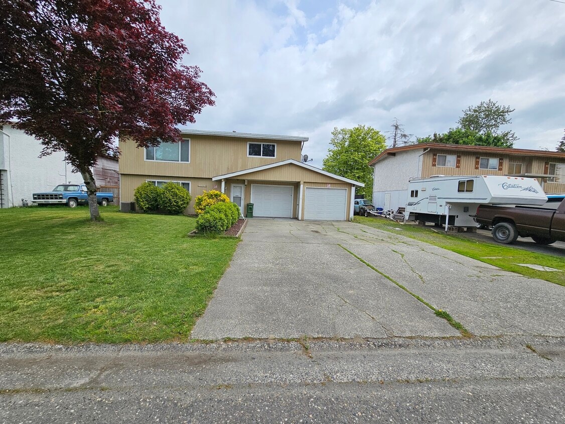 Photo principale - 9324 James St